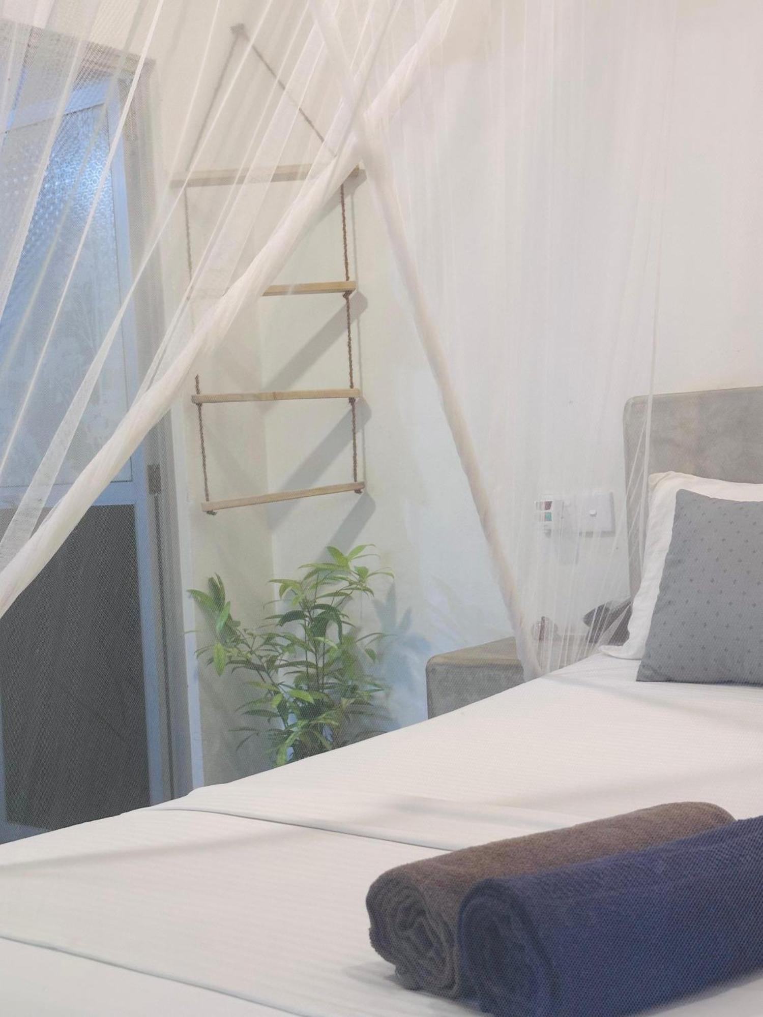 ディックウェラ Venora Hiriketiya Bed & Breakfast エクステリア 写真