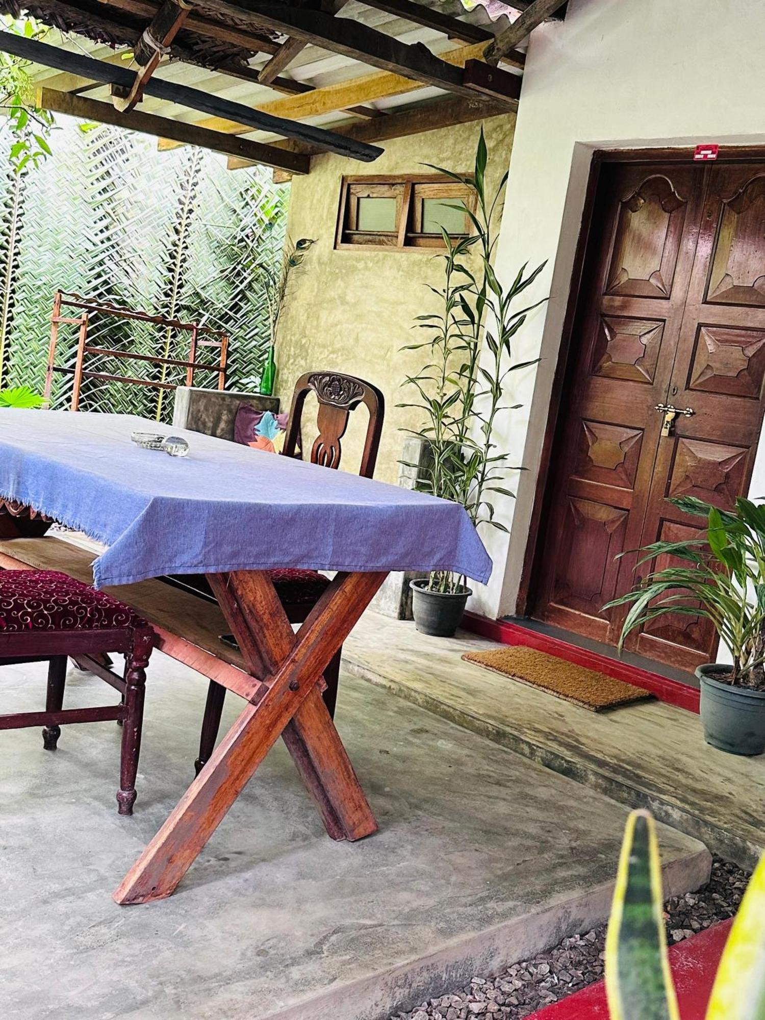 ディックウェラ Venora Hiriketiya Bed & Breakfast エクステリア 写真